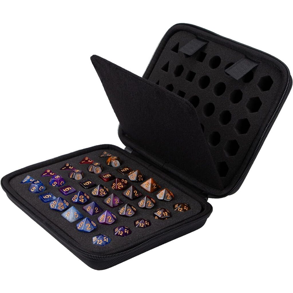 Funda con espuma con capacidad para 70 dados